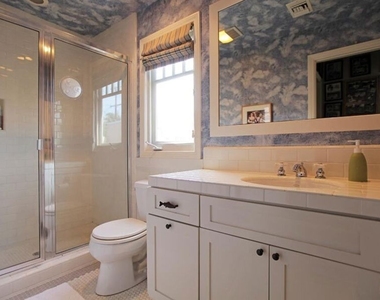 427 12th Street - Photo Thumbnail 24