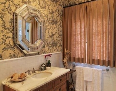 427 12th Street - Photo Thumbnail 10