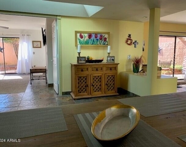 7745 N Via Camello Del Sur Street - Photo Thumbnail 14