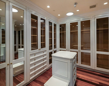 1021 N Crescent Drive - Photo Thumbnail 25