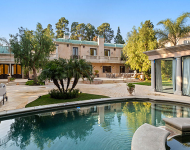 1021 N Crescent Drive - Photo Thumbnail 41