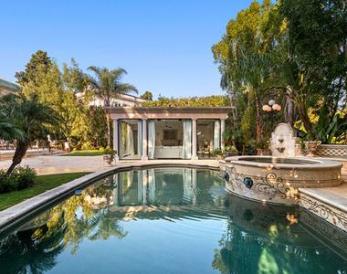 1021 N Crescent Drive - Photo Thumbnail 42