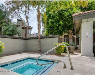 1311 W Baseline Road - Photo Thumbnail 7