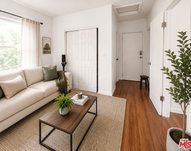 2666 Orchard Avenue - Photo Thumbnail 2
