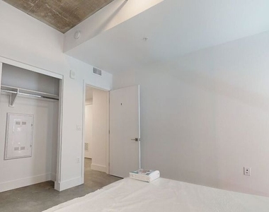 3838 Dunn Drive - Photo Thumbnail 11