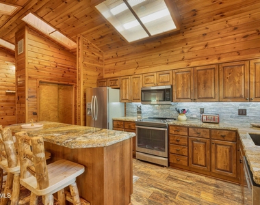 5038 Sweeping Vista Drive - Photo Thumbnail 21