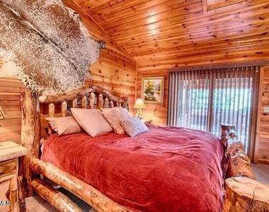 5038 Sweeping Vista Drive - Photo Thumbnail 7