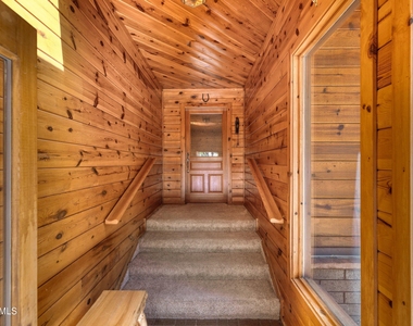 5038 Sweeping Vista Drive - Photo Thumbnail 3