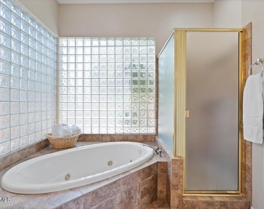 7700 E Princess Drive - Photo Thumbnail 20
