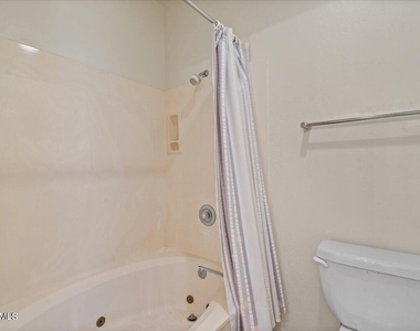 7700 E Princess Drive - Photo Thumbnail 25