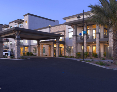 270 W Ocotillo Road - Photo Thumbnail 1
