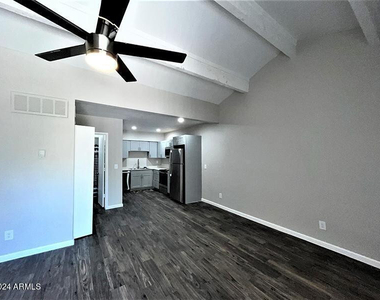1130 E Grovers Avenue - Photo Thumbnail 1