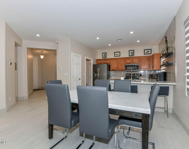 40309 N Bell Meadow Trail - Photo Thumbnail 7