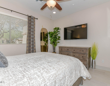 40309 N Bell Meadow Trail - Photo Thumbnail 21