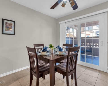 14247 N Boxwood Lane - Photo Thumbnail 30