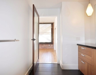 460 S Spring Street - Photo Thumbnail 20