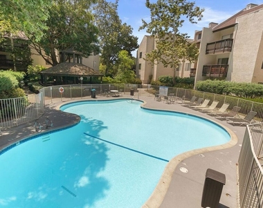 12309 Summertime Lane - Photo Thumbnail 32