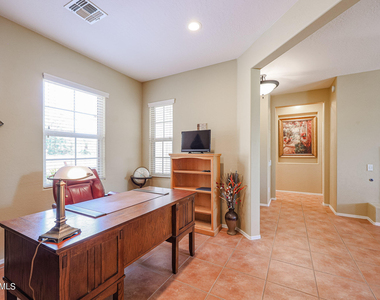 13755 W Nogales Drive - Photo Thumbnail 5
