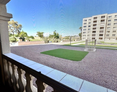 7950 E Camelback Road - Photo Thumbnail 18