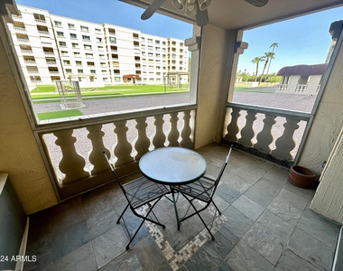 7950 E Camelback Road - Photo Thumbnail 17