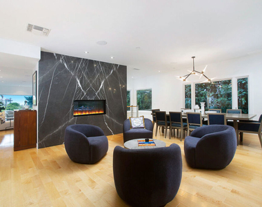 1655 N Crescent Heights Boulevard - Photo Thumbnail 19