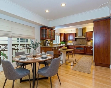11807 Dorothy Street - Photo Thumbnail 9