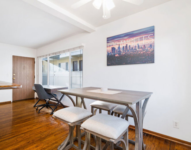 932 Wilcox Ave - Photo Thumbnail 13