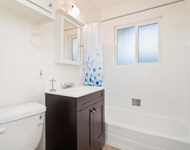 932 Wilcox Ave - Photo Thumbnail 20