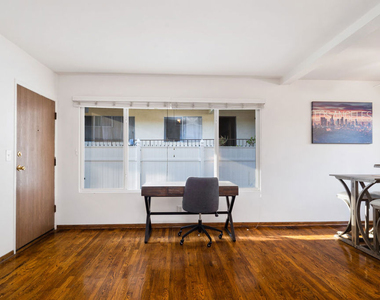 932 Wilcox Ave - Photo Thumbnail 5