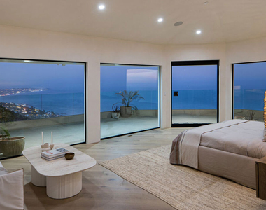 4310 Encinal Canyon Road - Photo Thumbnail 10