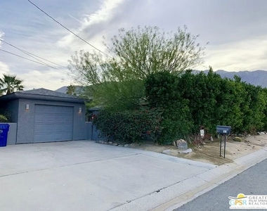 123 W San Carlos Road - Photo Thumbnail 1