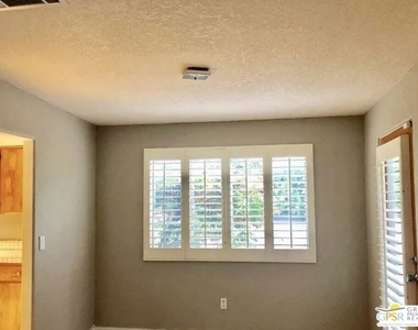 123 W San Carlos Road - Photo Thumbnail 22