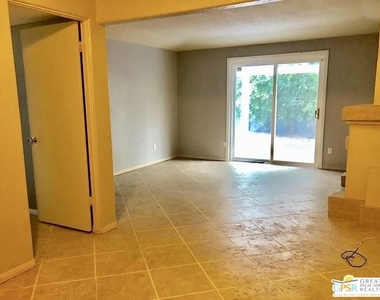 123 W San Carlos Road - Photo Thumbnail 24