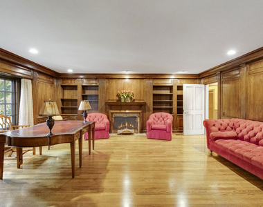 821 N Whittier Drive - Photo Thumbnail 27