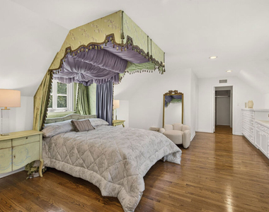 821 N Whittier Drive - Photo Thumbnail 44