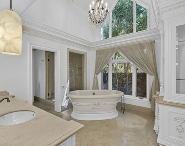 821 N Whittier Drive - Photo Thumbnail 25