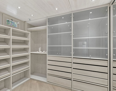 821 N Whittier Drive - Photo Thumbnail 28