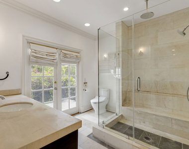 821 N Whittier Drive - Photo Thumbnail 39