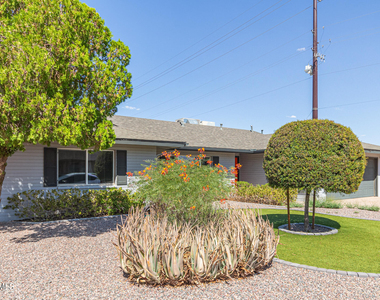 8742 E Weldon Avenue - Photo Thumbnail 36