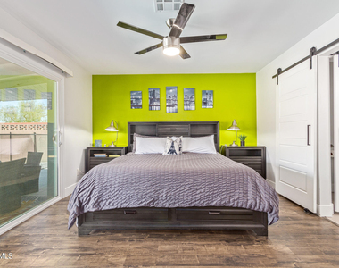 8742 E Weldon Avenue - Photo Thumbnail 13