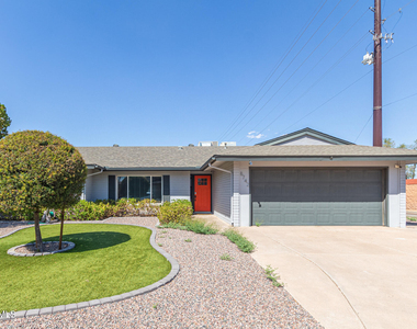 8742 E Weldon Avenue - Photo Thumbnail 37