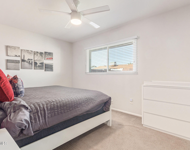 8742 E Weldon Avenue - Photo Thumbnail 31