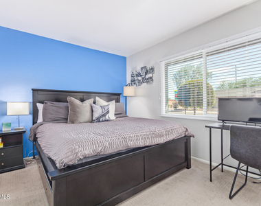 8742 E Weldon Avenue - Photo Thumbnail 24