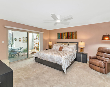 7948 E Vista Drive - Photo Thumbnail 11