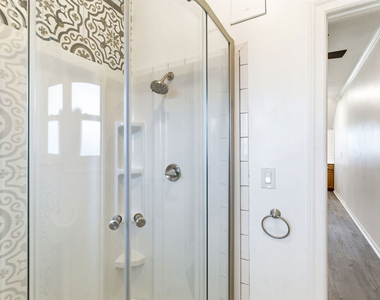 4125 S Figueroa Street - Photo Thumbnail 7