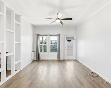 4125 S Figueroa Street - Photo Thumbnail 11