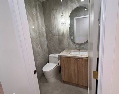 13338 Magnolia Boulevard - Photo Thumbnail 27