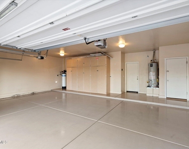 7917 E Thunderhawk Road - Photo Thumbnail 22