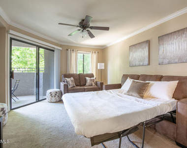 2025 E Campbell Avenue - Photo Thumbnail 3