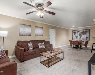 2025 E Campbell Avenue - Photo Thumbnail 4